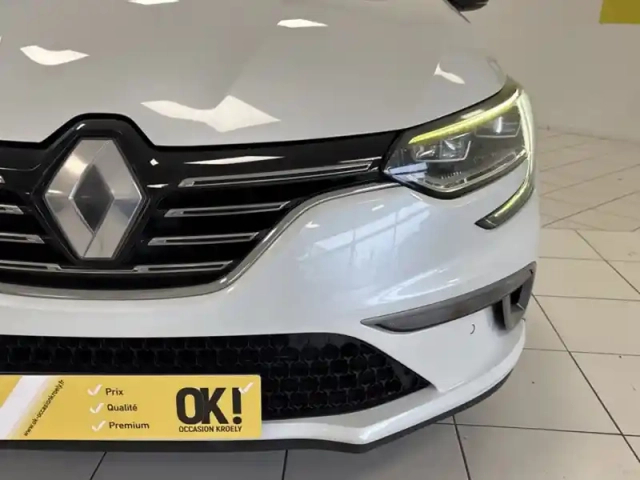 Renault Megane intens clim auto car play gps — photo 15