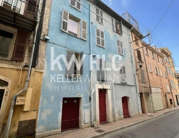 VALLAURIS Centre - Immeuble loué, 7,5% rendement