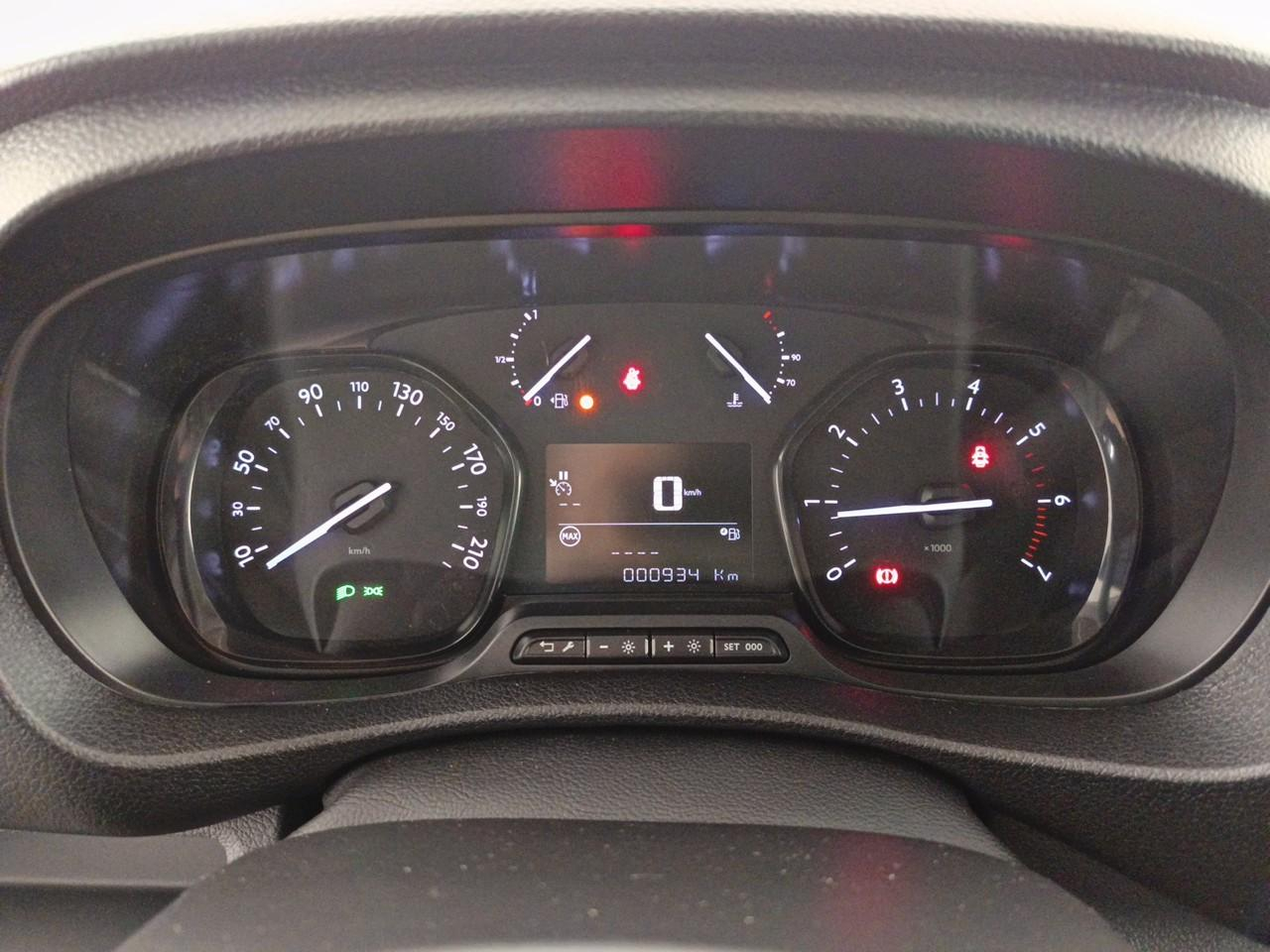 Citroën Jumpy fgn m bluehdi 120 s&s bvm6 driver — photo 20