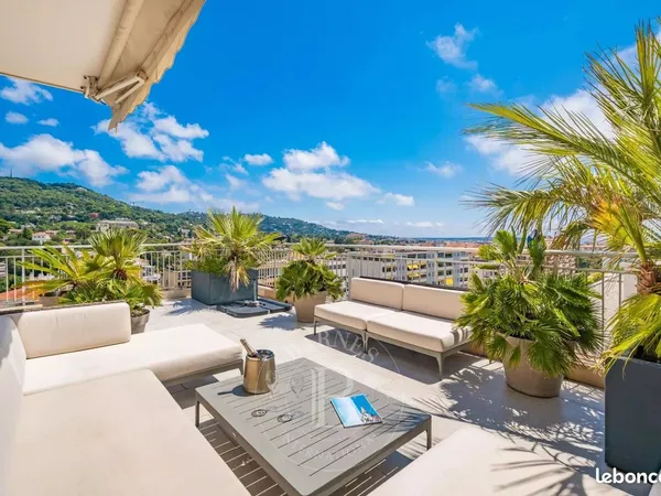Appartement 5 pièces 143 m²