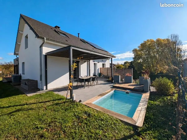 À VENDRE - Maison familiale de 150 m² avec 5 chambres et vue sur les Vosges