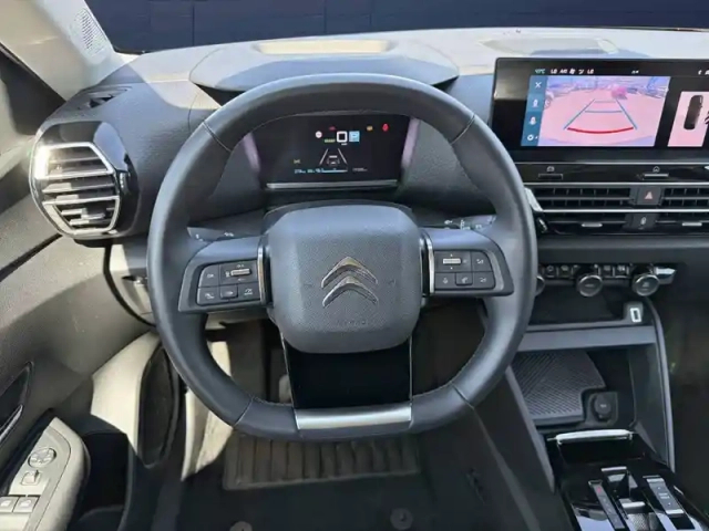 Citroën C4 e- 136 ch automatique — photo 17