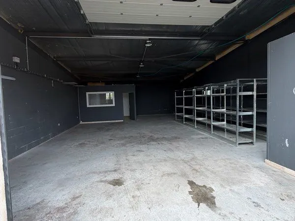 Local 115 m2