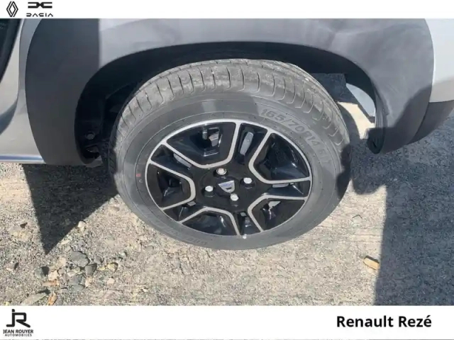 Dacia Spring 45ch confort plus - achat intégral — photo 8