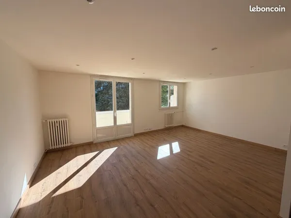 Appartement T3 proche Cours Fauriel