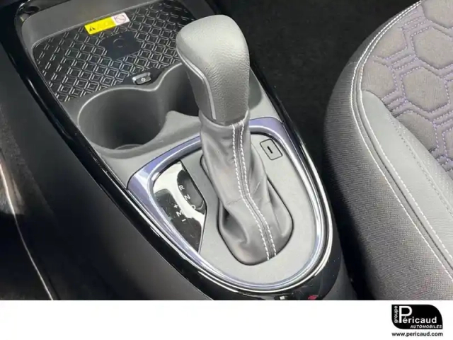 Toyota Aygo x 1.0 vvt-i 72 s-cvt — photo 21