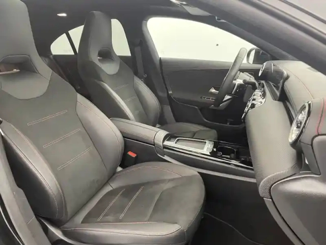 Mercedes Cla coupé 250 e hybrid eq 8g-dct — photo 26