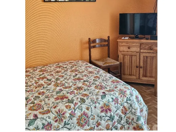 Std Etudiant(e) Proche des Ecoles IFSI + KINE +ERGO