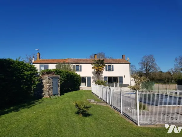 Maison 7 pièces 167 m²