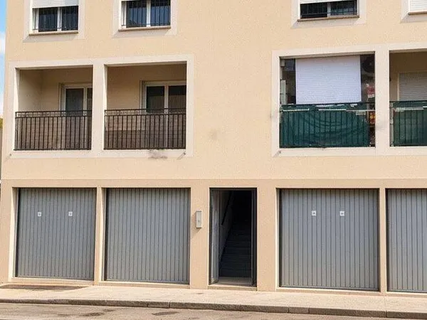 Immeuble de rapport 2 pièces 198 m²