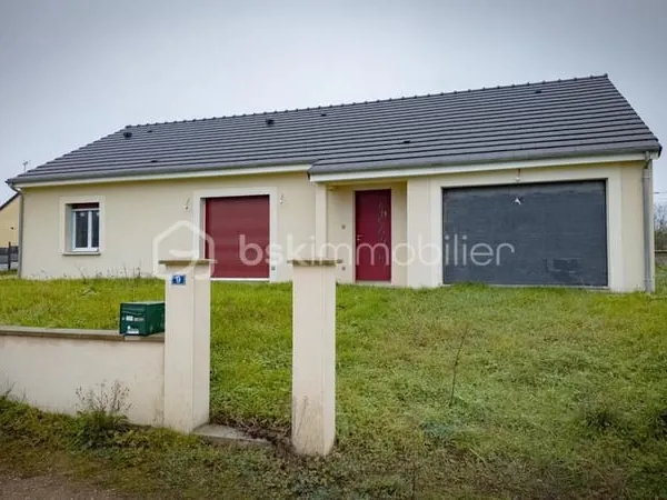 Pavillon de plain-pied récent non achevé sur la commune de COULANGES-LES-NEVERS