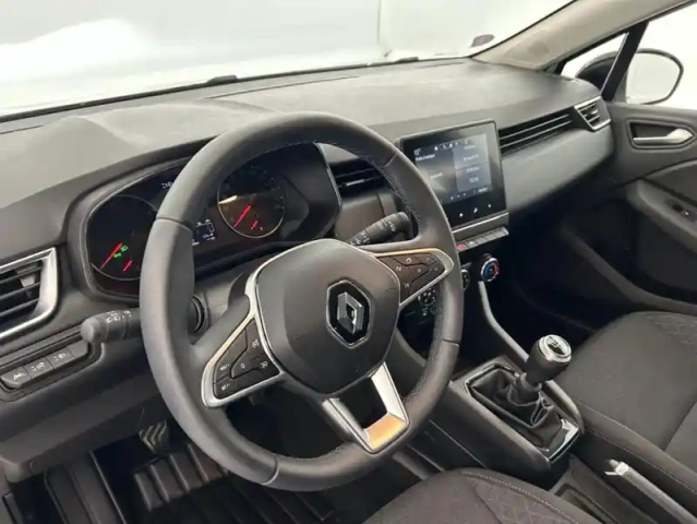 Renault Clio tce 90 equilibre 5p — photo 10