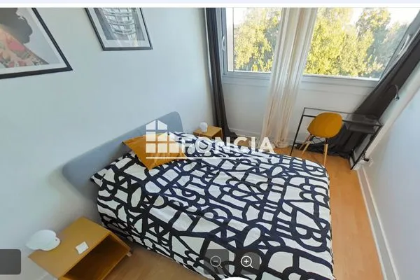 Chambre 1 pièce 12 m²