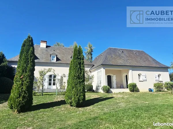 Villa 5 pièces 140 m²