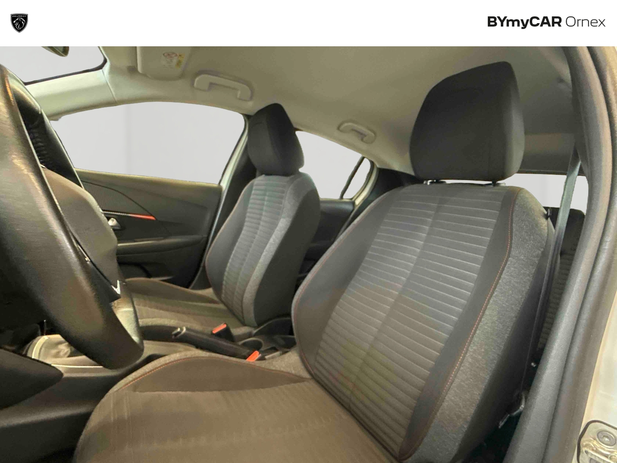 Peugeot 208 BlueHDi 100 S&amp;S BVM6 — photo 11