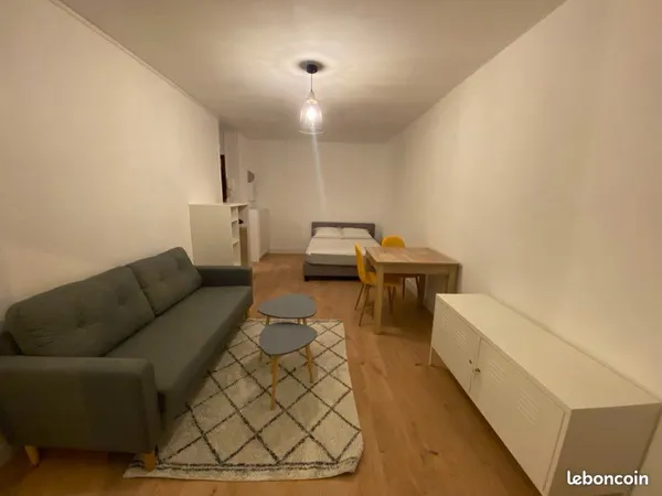 Studio meublé proche Bretonneau