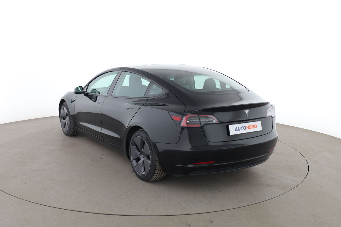 Tesla Model 3 Autonomie Standard Plus RWD 60 kWh — photo 3