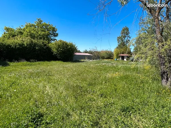 Terrain 451 m² Feurs
