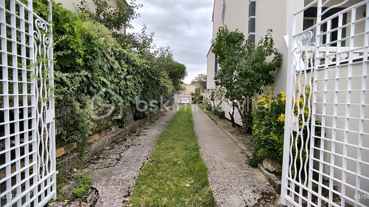 Photo 27