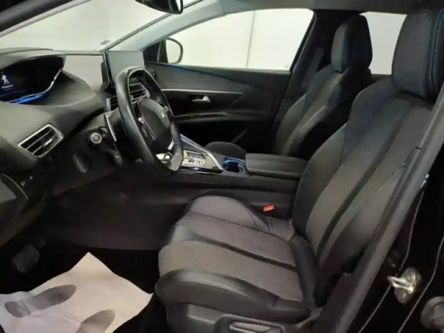 Peugeot 3008 1.2 puretech 130ch s&amp;s allure eat8 — photo 13