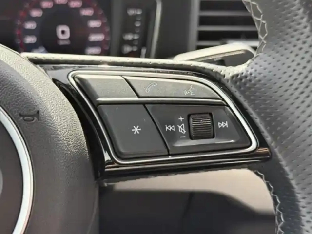 Audi A1 sportback 30 tfsi 116ch  s line s tronic 7 — photo 14