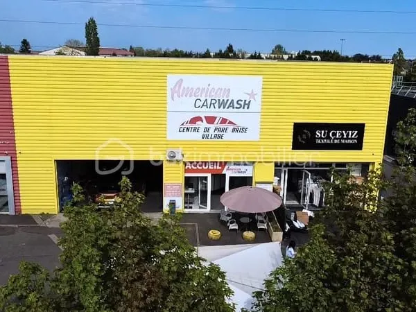 Centre auto clé en main - Emplacement stratégique - Villabé (A6 / N104)