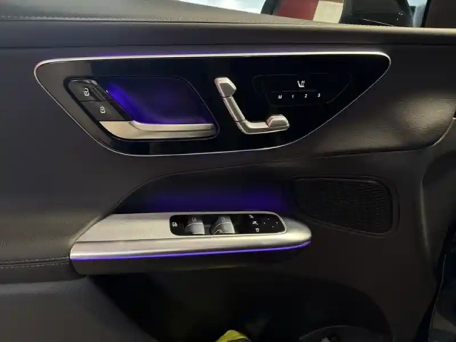 Mercedes Glc 220 d 4matic amg line — photo 44