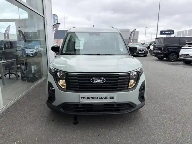 Ford Tourneo Courier 1.0 ecoboost 125ch s&amp;s titanium — photo 2