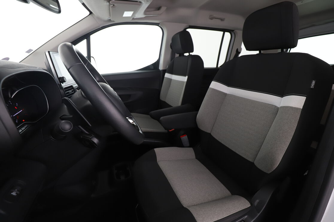 Citroen Berlingo Multispace Taille M 1.2 PureTech Shine EAT8 — photo 9