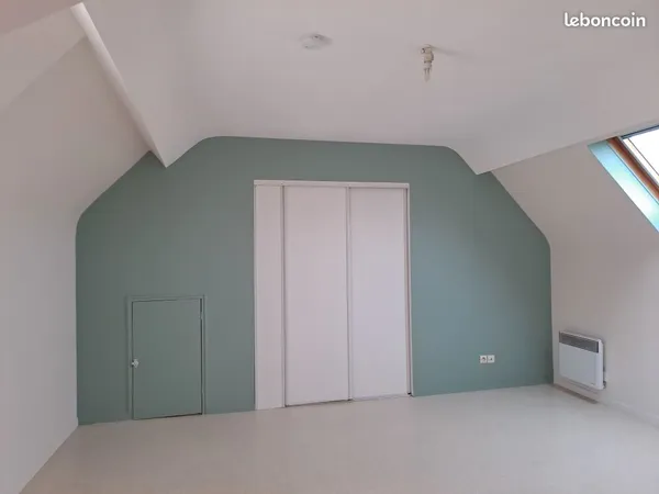 La ferté bernard studio vide équipé kitchenette