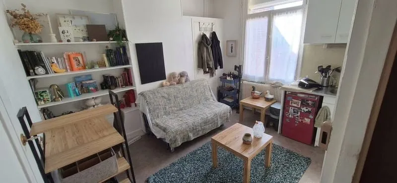 Photo 1