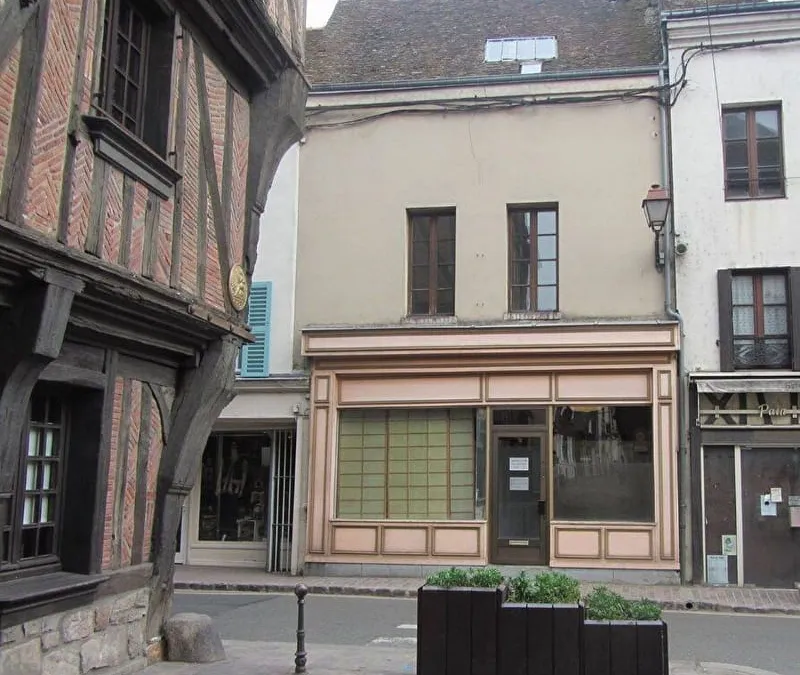 Photo 1