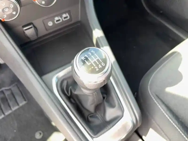Renault Captur tce 90 — photo 8