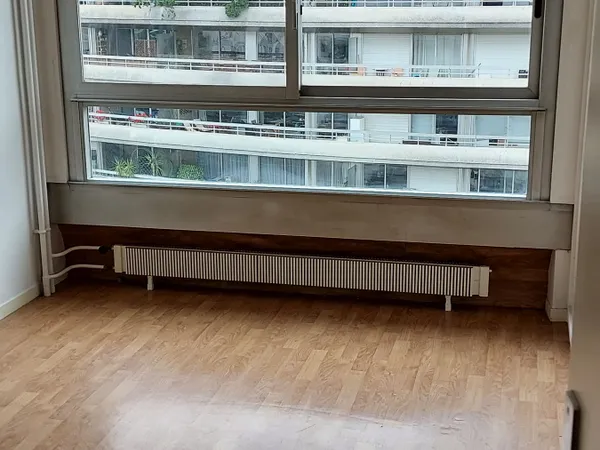 Loue studio 18m² cave parking tennis