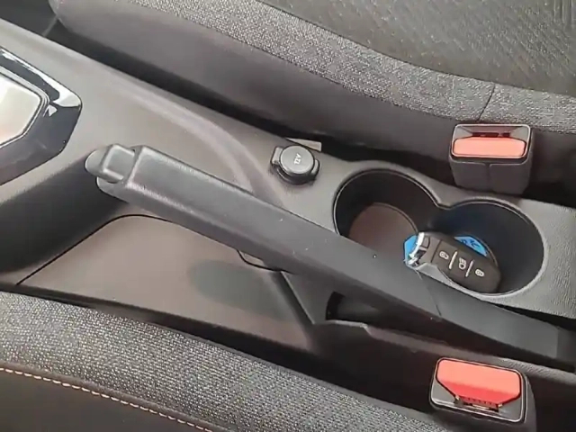 Peugeot 208 hybrid 100 e-dcs6 — photo 21