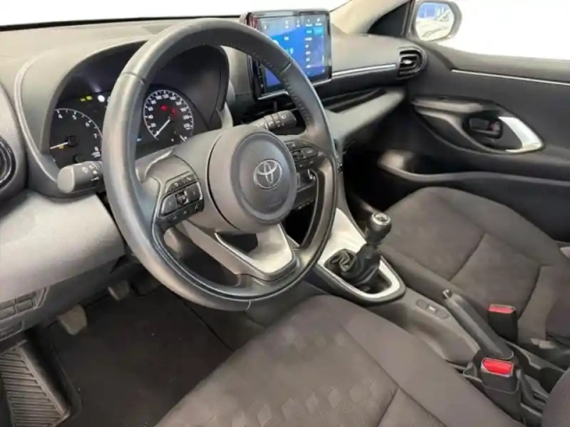Toyota Yaris 120 vvt-i dynamic business 5p mc24 — photo 14