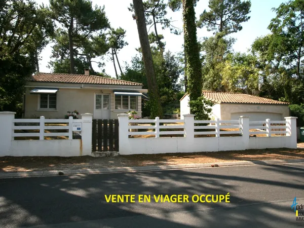 Villa en viager occupé, quartier de Vallières