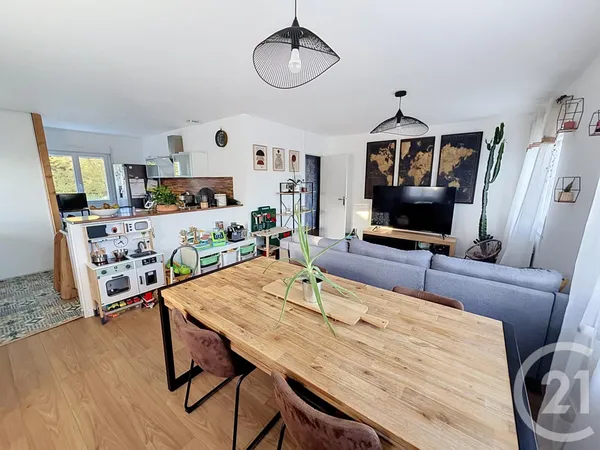 Maison 4 pièces 94 m²