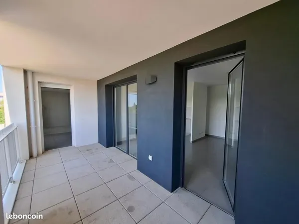 Parking 56 m²