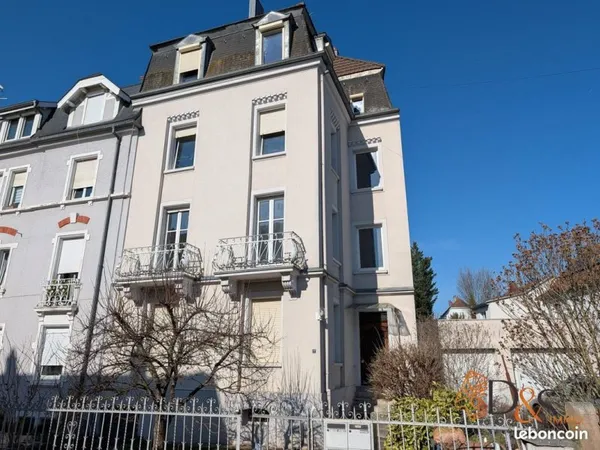 Duplex 5 pièces 100 m²