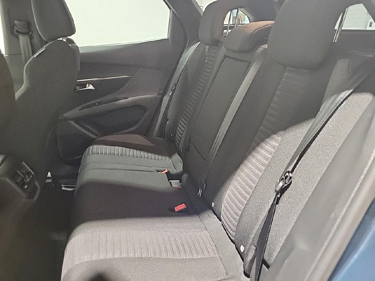 Peugeot 3008 bluehdi 130ch s&s eat8 style — photo 13