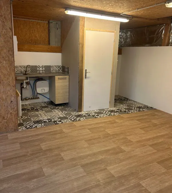 Photo 1