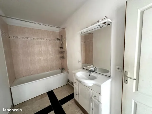 Appartement 2 pièces 65 m²