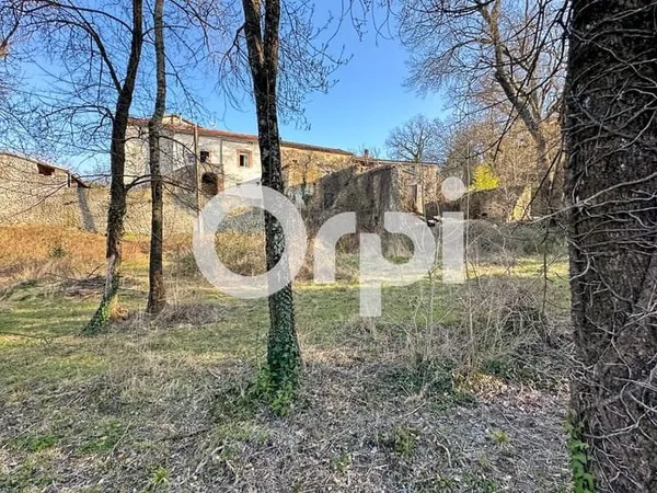 Maison 1 pièce 137 m²
