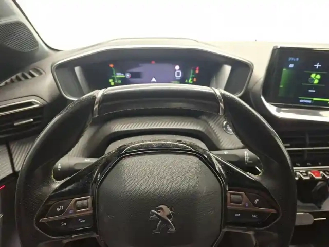 Peugeot 208 puretech 100 s&amp;s bvm6 — photo 14