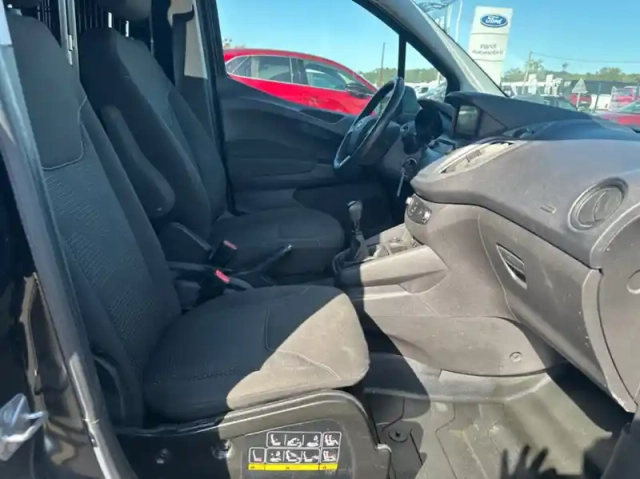 Ford Transit Courier fourgonnette 1.0e 100ch stop&amp;start trend — photo 27