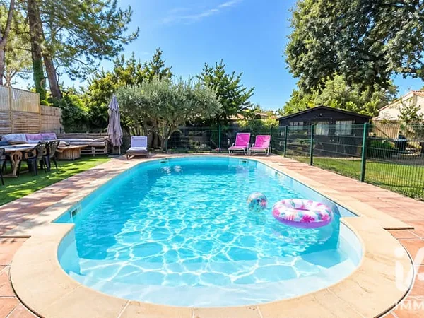 Maison 5 pièces 143 m²