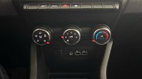 Renault Clio 1.5 dCi 100ch Evolution - 25 — photo 26