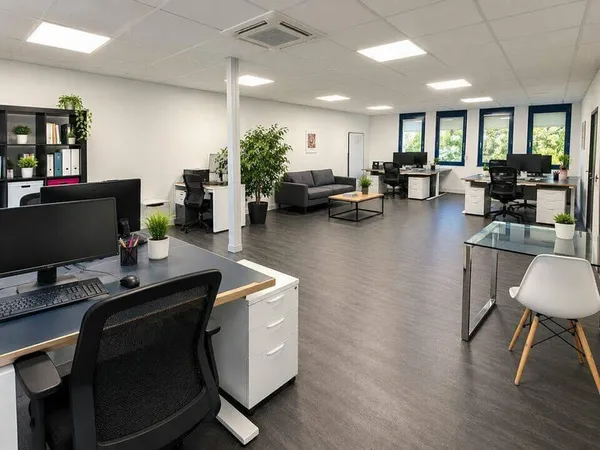 Bureaux 100 m²