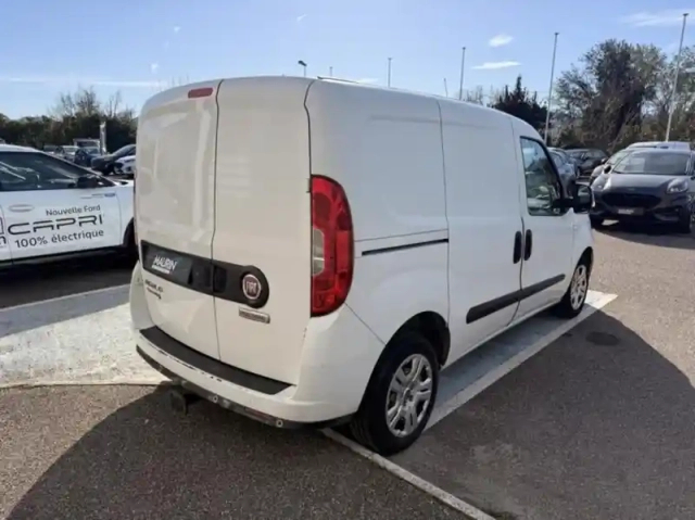 Fiat Doblo cargo 1.6 multijet 105ch pack professional e6 — photo 5